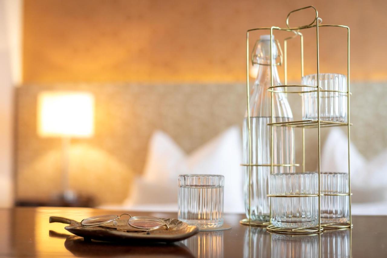 Stadthotel Zur Goldenen Krone Weiz Zewnętrze zdjęcie