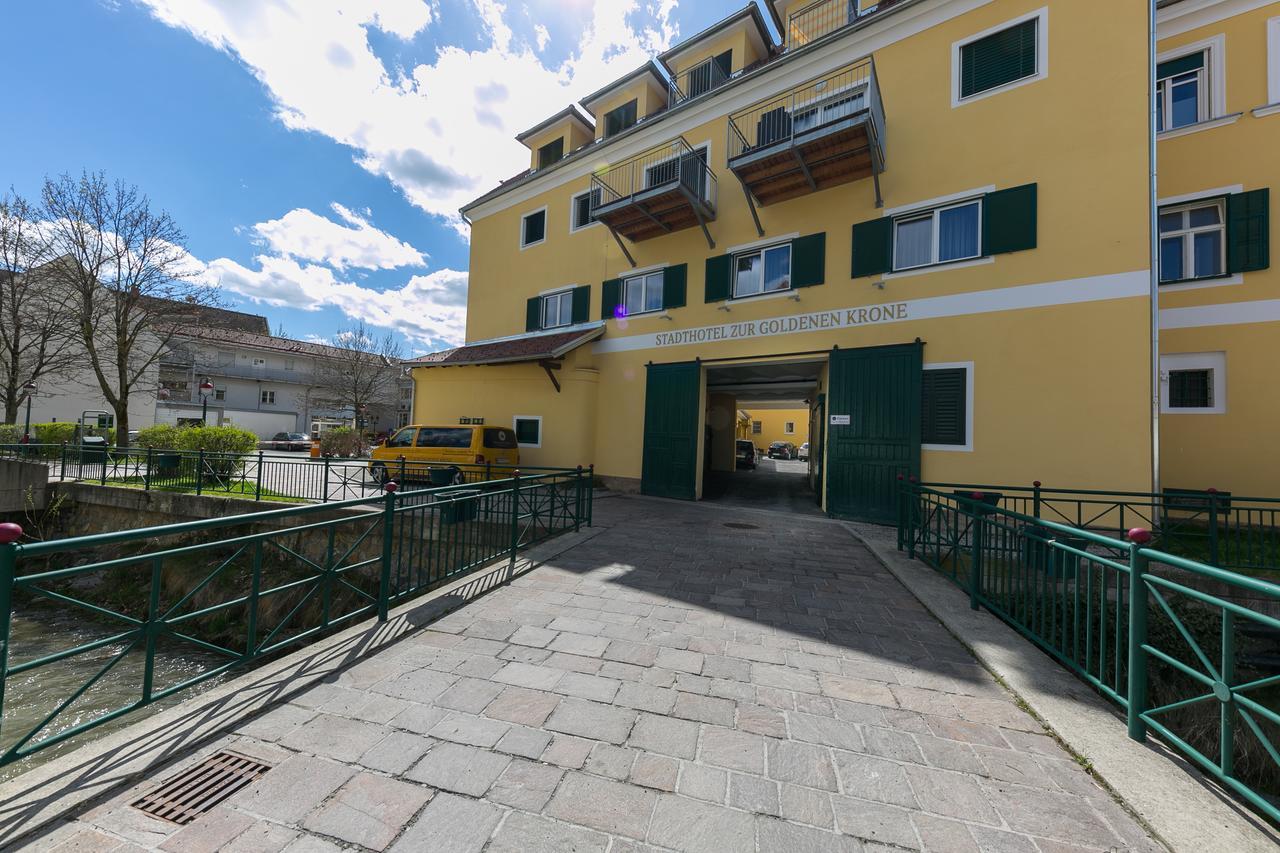 Stadthotel Zur Goldenen Krone Weiz Zewnętrze zdjęcie