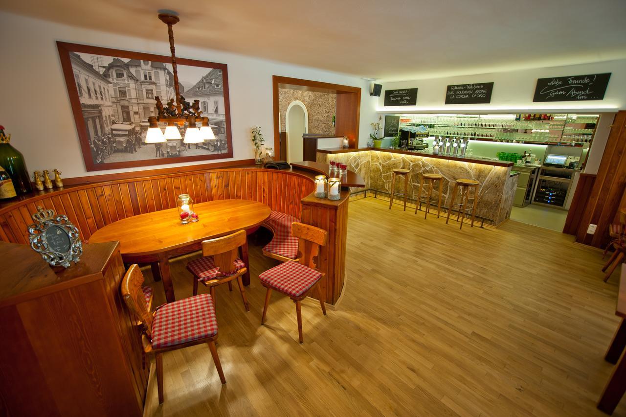 Stadthotel Zur Goldenen Krone Weiz Zewnętrze zdjęcie